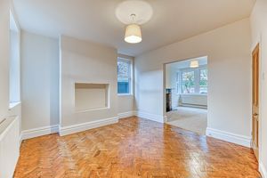 Dining Room- click for photo gallery
